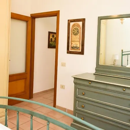 Casa Satta Con Wi-fi Nuoro (Sardinia)